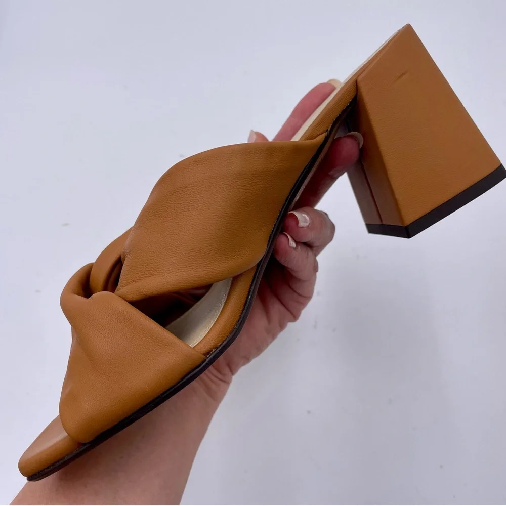 NEW Everlane Desert Tan Leather Day Twist Heel in Size 6.5 - Picture 7 of 14